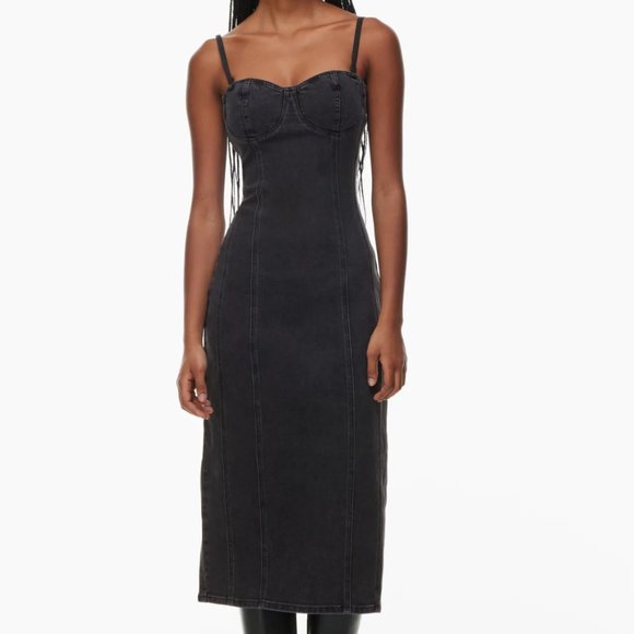 Aritzia The '90s Denim Dress - Picture 1 of 3